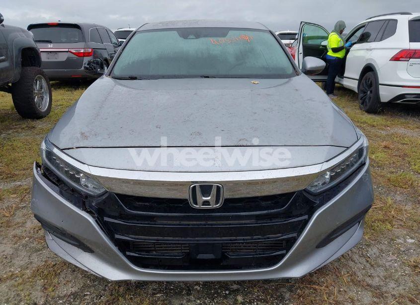 Photo 11 of 2019 Honda Accord LX (VIN 1HGCV1F11KA080685)
