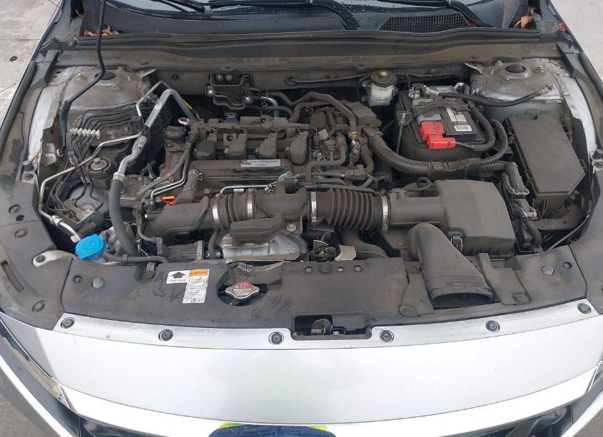 Photo 10 of 2019 Honda Accord LX (VIN 1HGCV1F11KA091055)