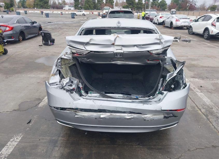 Photo 6 of 2019 Honda Accord LX (VIN 1HGCV1F11KA091055)