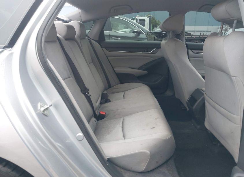 Photo 8 of 2019 Honda Accord LX (VIN 1HGCV1F11KA091055)