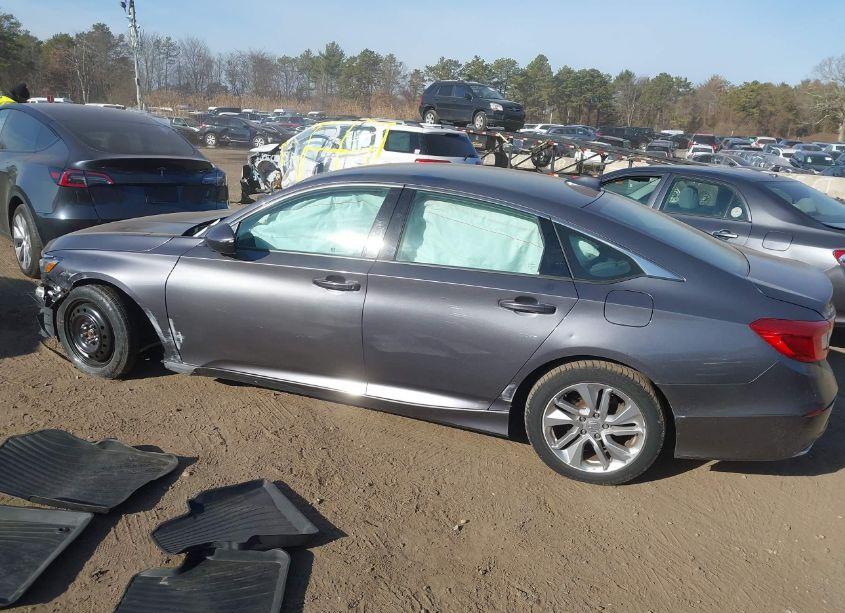 Photo 14 of 2019 Honda Accord LX (VIN 1HGCV1F11KA153442)