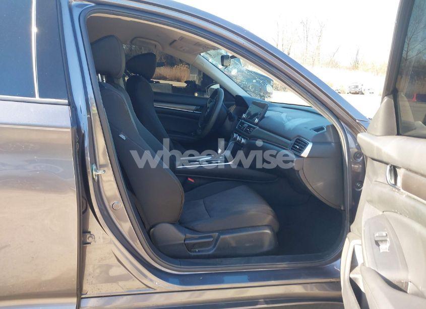 Photo 5 of 2019 Honda Accord LX (VIN 1HGCV1F11KA174680)