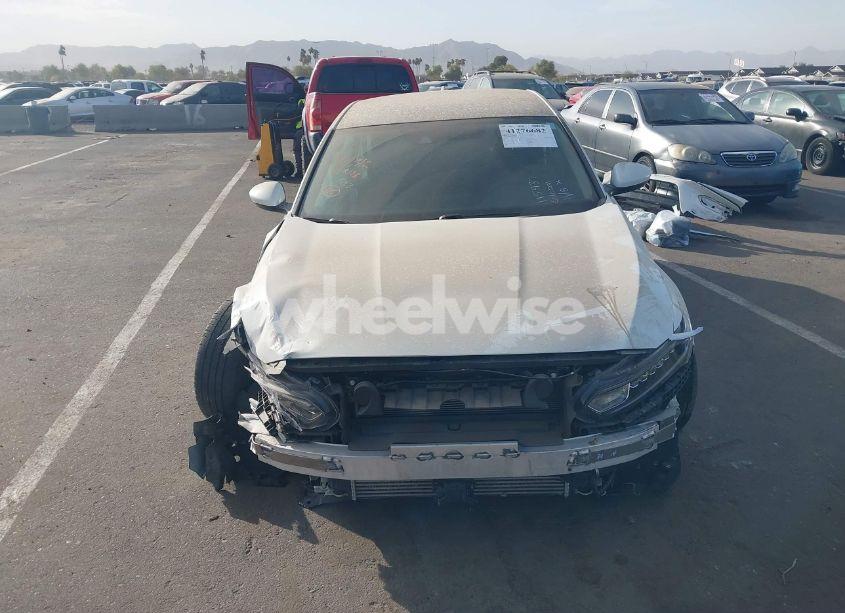 Photo 13 of 2020 Honda Accord LX (VIN 1HGCV1F11LA115937)