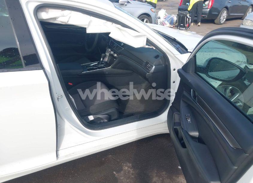 Photo 5 of 2020 Honda Accord LX (VIN 1HGCV1F11LA115937)