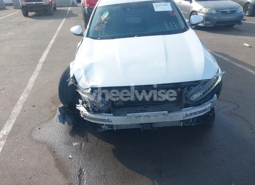 Photo 6 of 2020 Honda Accord LX (VIN 1HGCV1F11LA115937)
