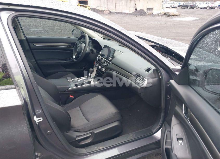 Photo 5 of 2021 Honda Accord LX (VIN 1HGCV1F11MA046698)