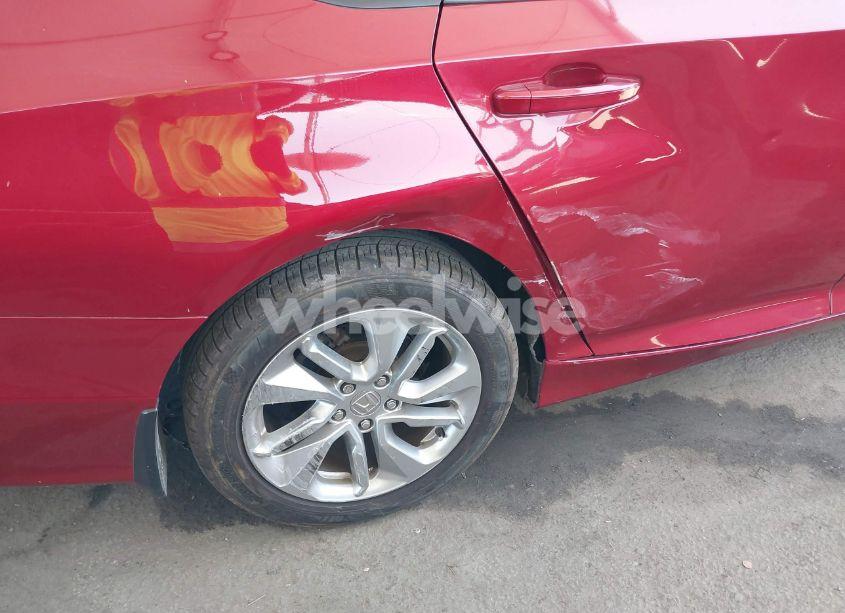 Photo 6 of 2018 Honda Accord LX (VIN 1HGCV1F12JA062839)