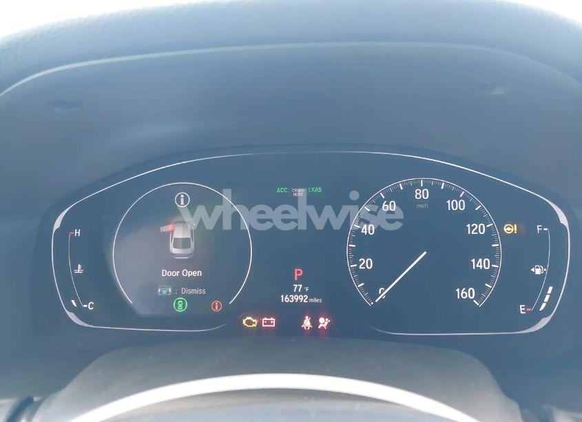 Photo 7 of 2018 Honda Accord LX (VIN 1HGCV1F12JA062839)