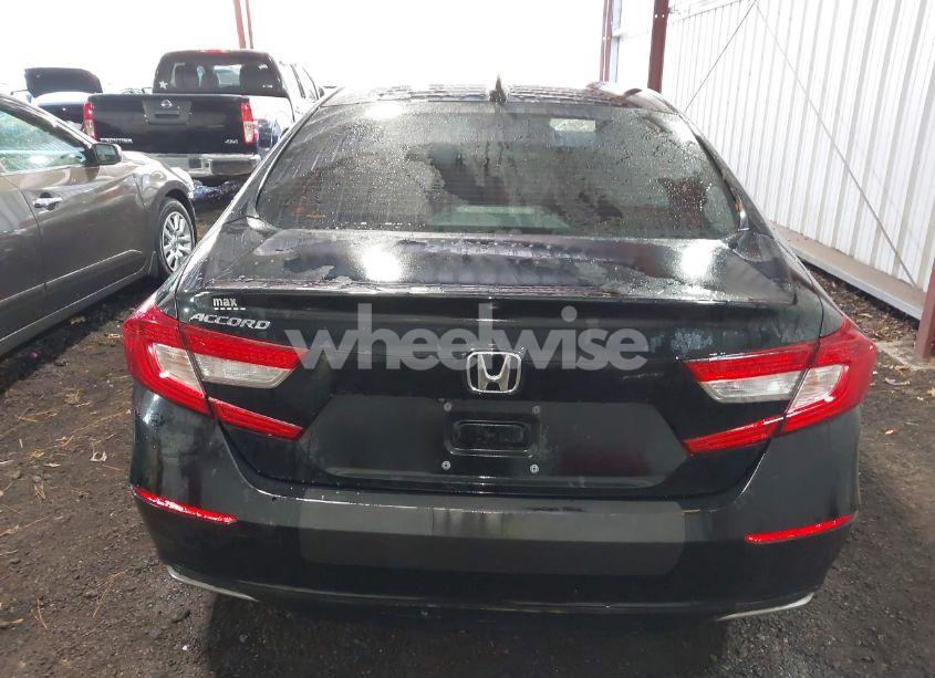 Photo 15 of 2018 Honda Accord LX (VIN 1HGCV1F12JA131108)