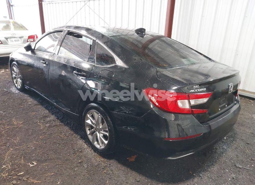 Photo 3 of 2018 Honda Accord LX (VIN 1HGCV1F12JA131108)