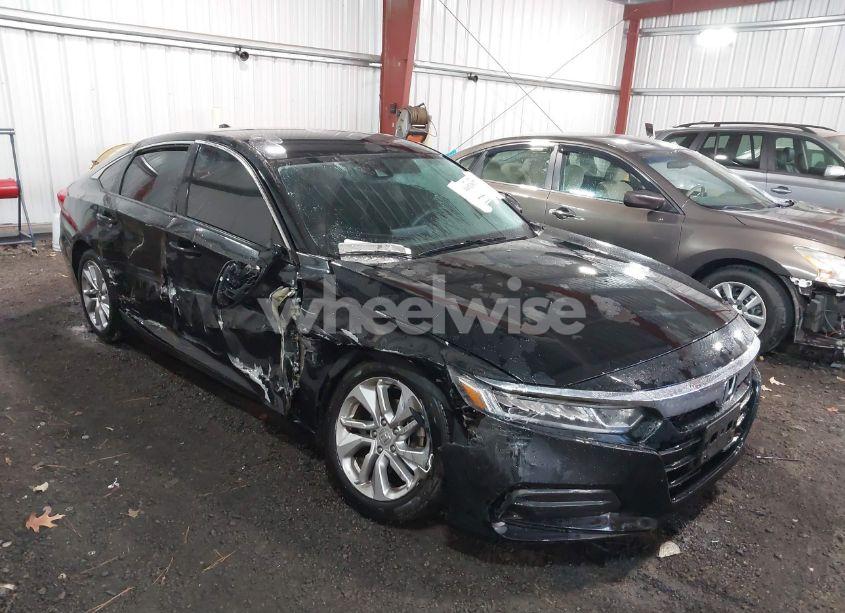 Photo 6 of 2018 Honda Accord LX (VIN 1HGCV1F12JA131108)