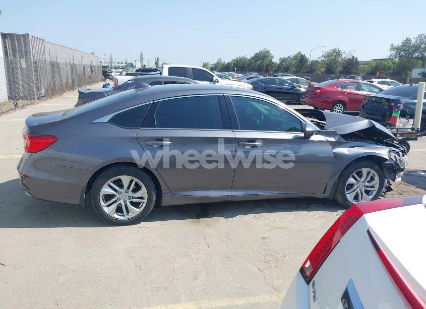 Photo 14 of 2018 Honda Accord LX (VIN 1HGCV1F12JA138110)
