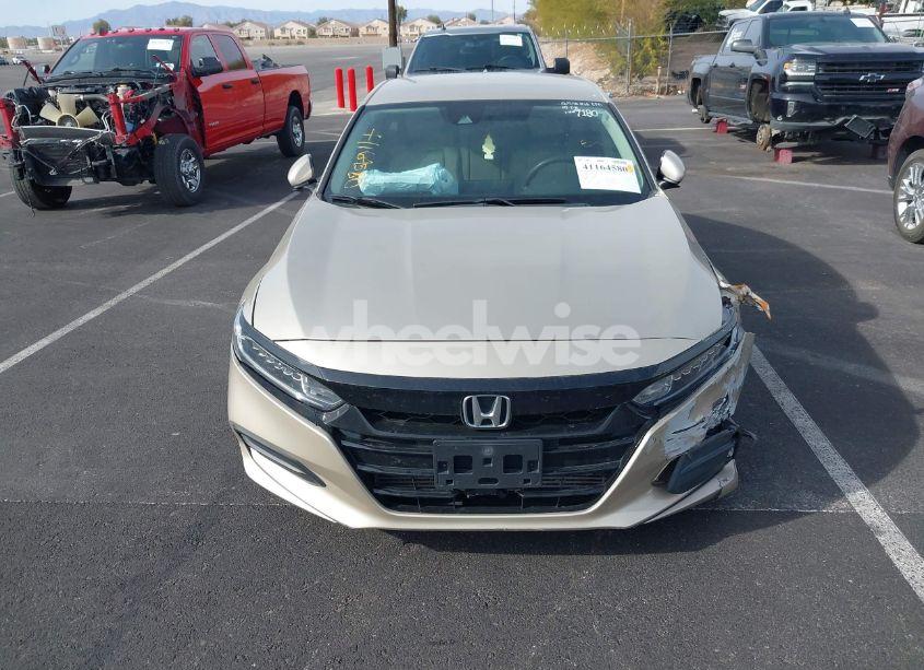 Photo 6 of 2018 Honda Accord LX (VIN 1HGCV1F12JA147180)