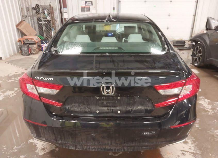 Photo 16 of 2018 Honda Accord LX (VIN 1HGCV1F12JA169955)