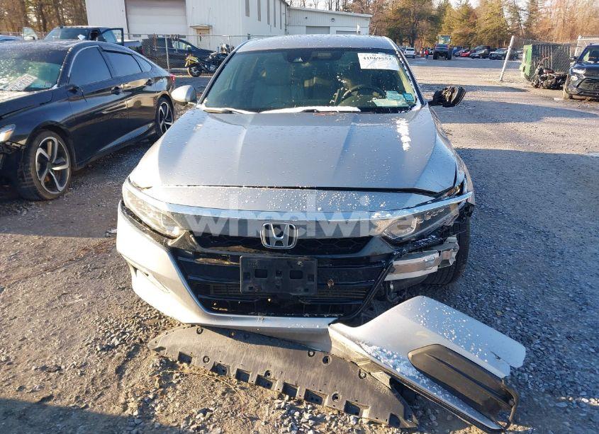 Photo 12 of 2018 Honda Accord LX (VIN 1HGCV1F12JA245285)