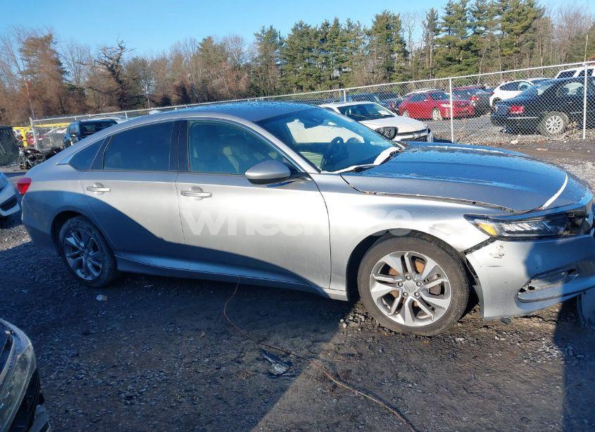 Photo 13 of 2018 Honda Accord LX (VIN 1HGCV1F12JA245285)