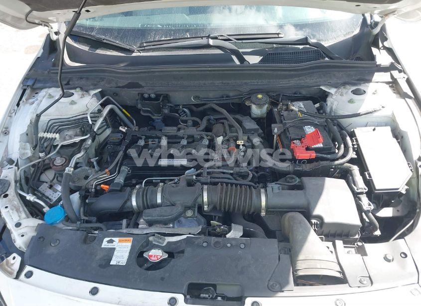 Photo 10 of 2019 Honda Accord LX (VIN 1HGCV1F12KA023413)
