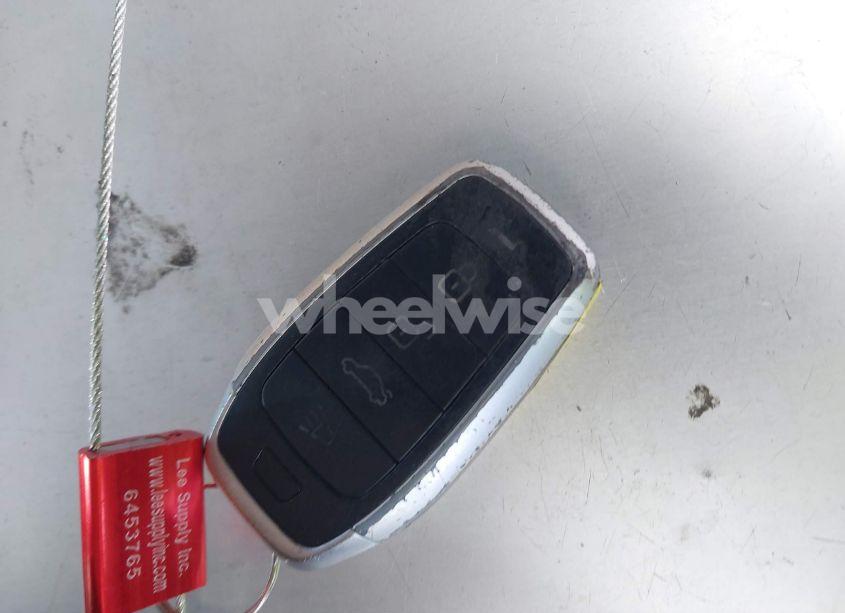 Photo 11 of 2019 Honda Accord LX (VIN 1HGCV1F12KA023413)