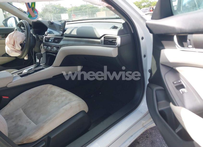 Photo 5 of 2019 Honda Accord LX (VIN 1HGCV1F12KA023413)