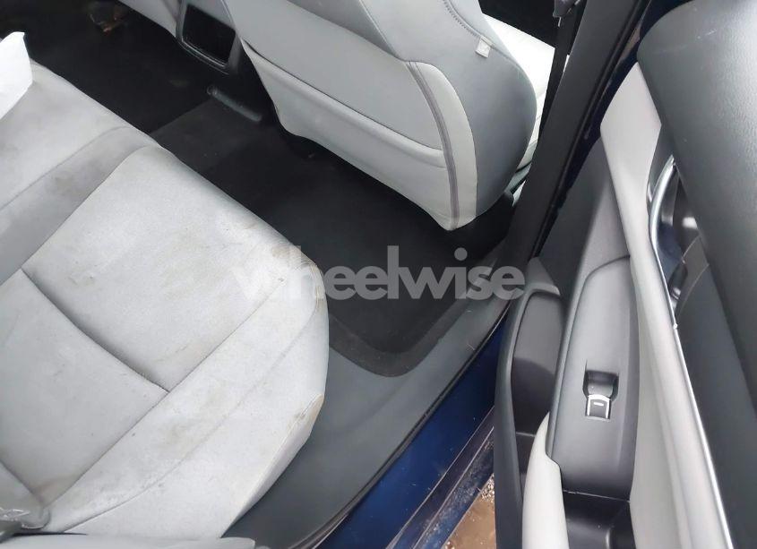 Photo 8 of 2019 Honda Accord LX (VIN 1HGCV1F12KA061269)