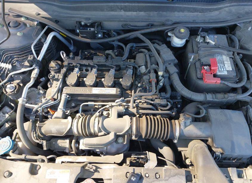 Photo 10 of 2019 Honda Accord LX (VIN 1HGCV1F12KA108171)