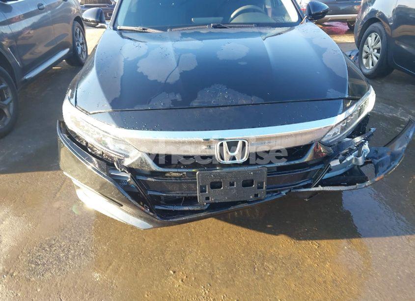 Photo 6 of 2019 Honda Accord LX (VIN 1HGCV1F12KA109756)