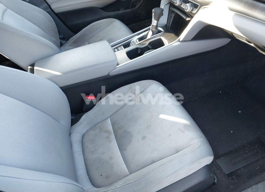 Photo 5 of 2019 Honda Accord LX (VIN 1HGCV1F12KA129540)