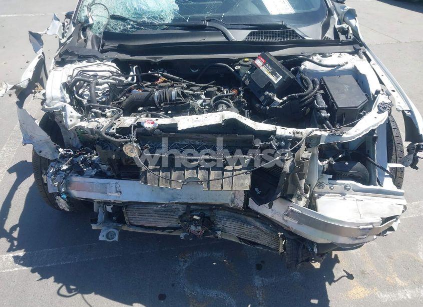 Photo 10 of 2019 Honda Accord LX (VIN 1HGCV1F12KA130655)