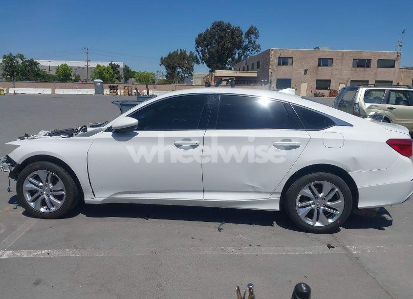 Photo 14 of 2019 Honda Accord LX (VIN 1HGCV1F12KA130655)