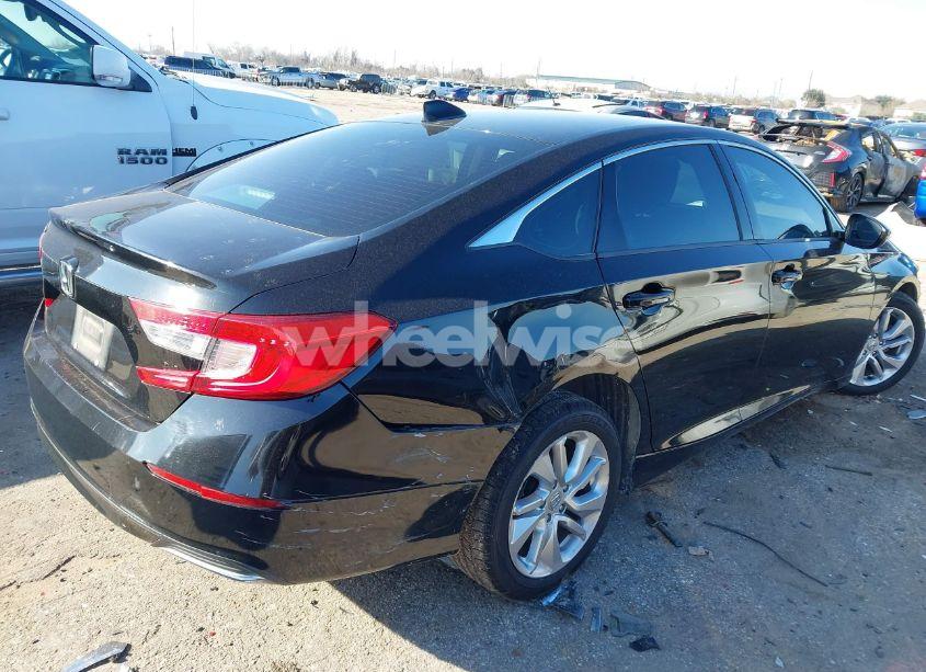 Photo 4 of 2019 Honda Accord LX (VIN 1HGCV1F12KA151179)