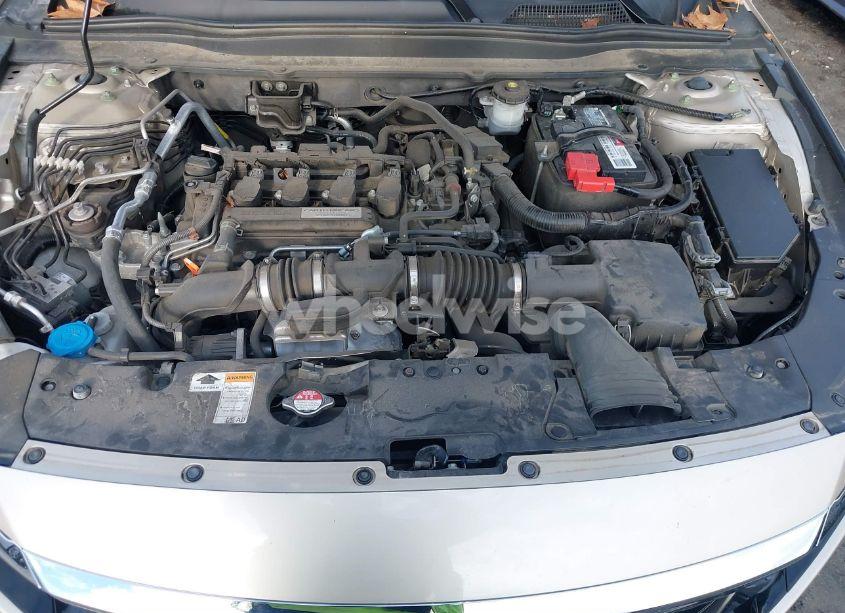 Photo 10 of 2018 Honda Accord LX (VIN 1HGCV1F13JA045774)