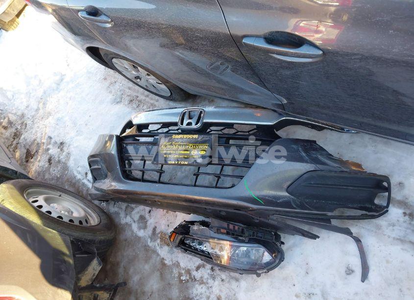 Photo 12 of 2018 Honda Accord LX (VIN 1HGCV1F13JA047959)