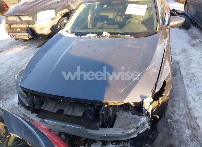 Photo 13 of 2018 Honda Accord LX (VIN 1HGCV1F13JA047959)