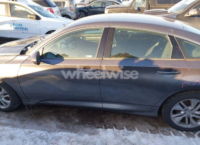 Photo 15 of 2018 Honda Accord LX (VIN 1HGCV1F13JA047959)