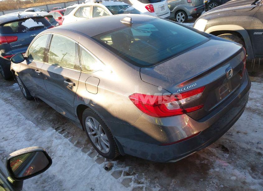 Photo 3 of 2018 Honda Accord LX (VIN 1HGCV1F13JA047959)