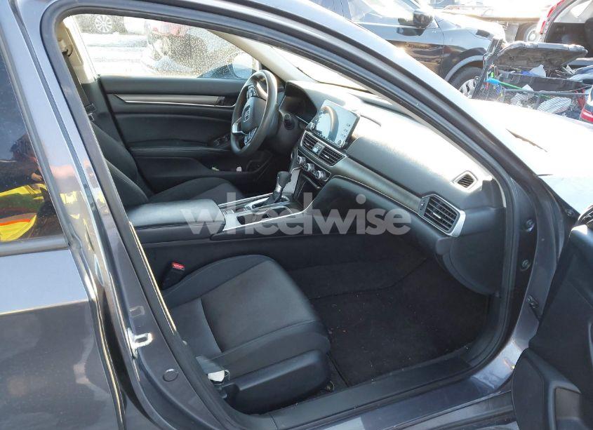 Photo 5 of 2018 Honda Accord LX (VIN 1HGCV1F13JA047959)