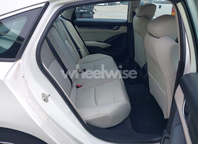 Photo 8 of 2018 Honda Accord LX (VIN 1HGCV1F13JA080721)