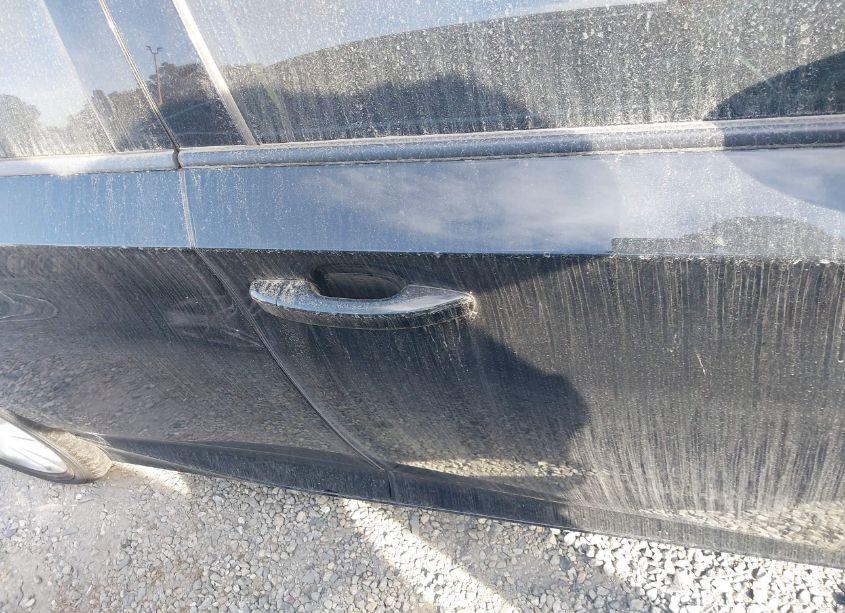 Photo 13 of 2018 Honda Accord LX (VIN 1HGCV1F13JA084140)