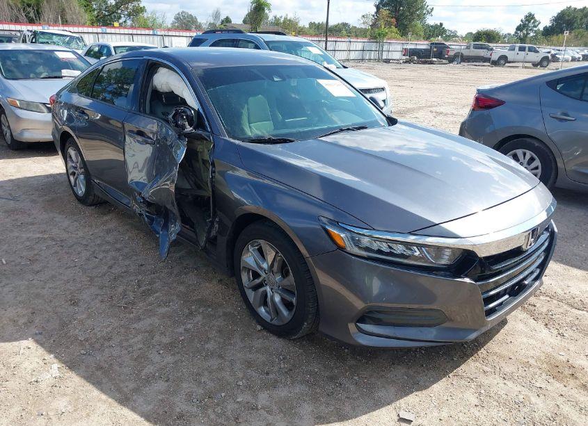 2018 Honda Accord LX (VIN 1HGCV1F13JA100692) main photo