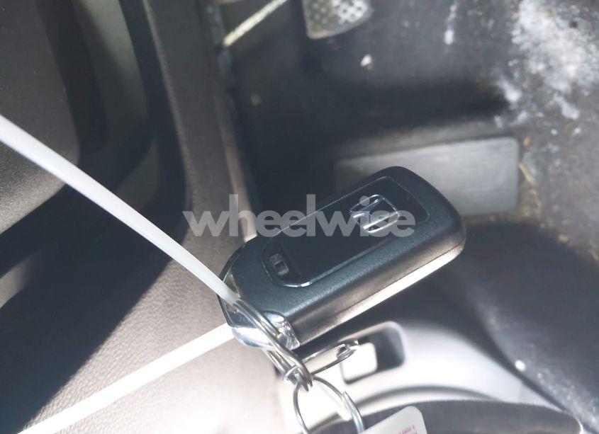 Photo 11 of 2018 Honda Accord LX (VIN 1HGCV1F13JA152761)