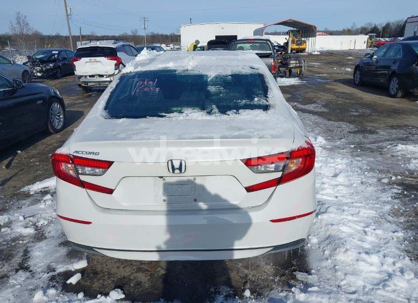 Photo 16 of 2018 Honda Accord LX (VIN 1HGCV1F13JA152761)