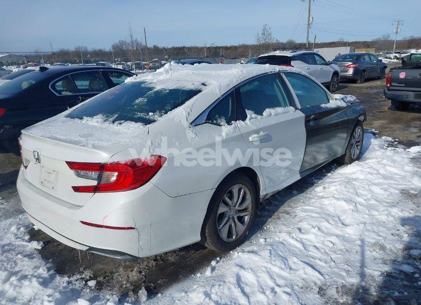 Photo 4 of 2018 Honda Accord LX (VIN 1HGCV1F13JA152761)