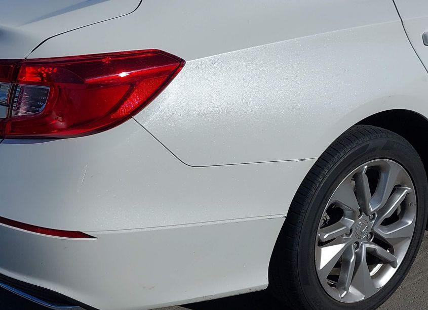 Photo 6 of 2018 Honda Accord LX (VIN 1HGCV1F13JA196663)