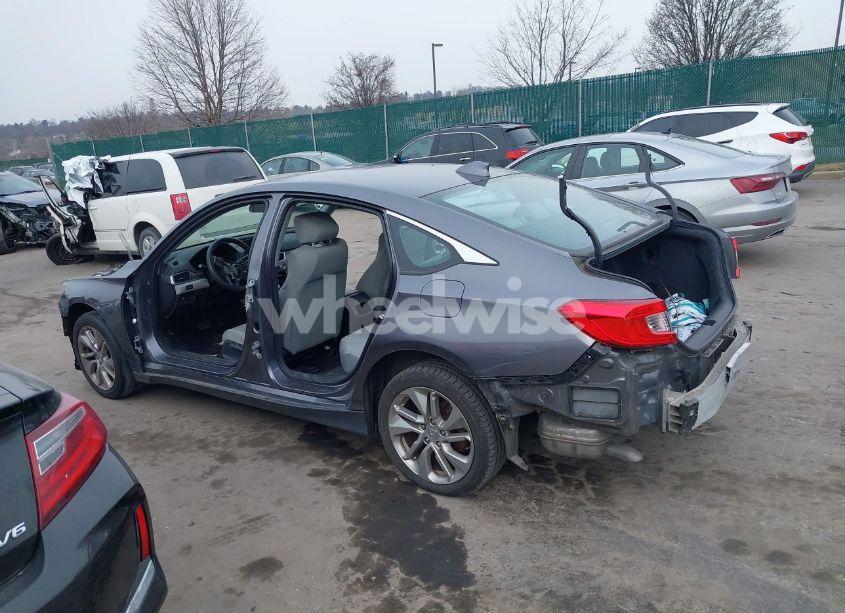 Photo 13 of 2018 Honda Accord LX (VIN 1HGCV1F13JA234473)