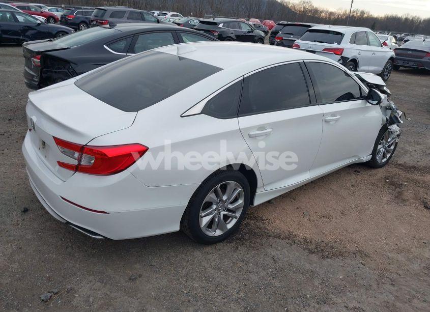 Photo 4 of 2018 Honda Accord LX (VIN 1HGCV1F13JA242962)