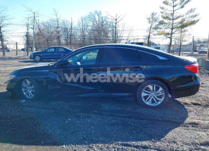 Photo 14 of 2018 Honda Accord LX (VIN 1HGCV1F13JA257932)