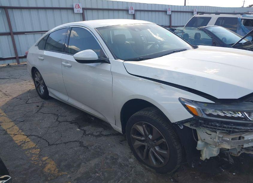 Photo 13 of 2019 Honda Accord LX (VIN 1HGCV1F13KA016986)