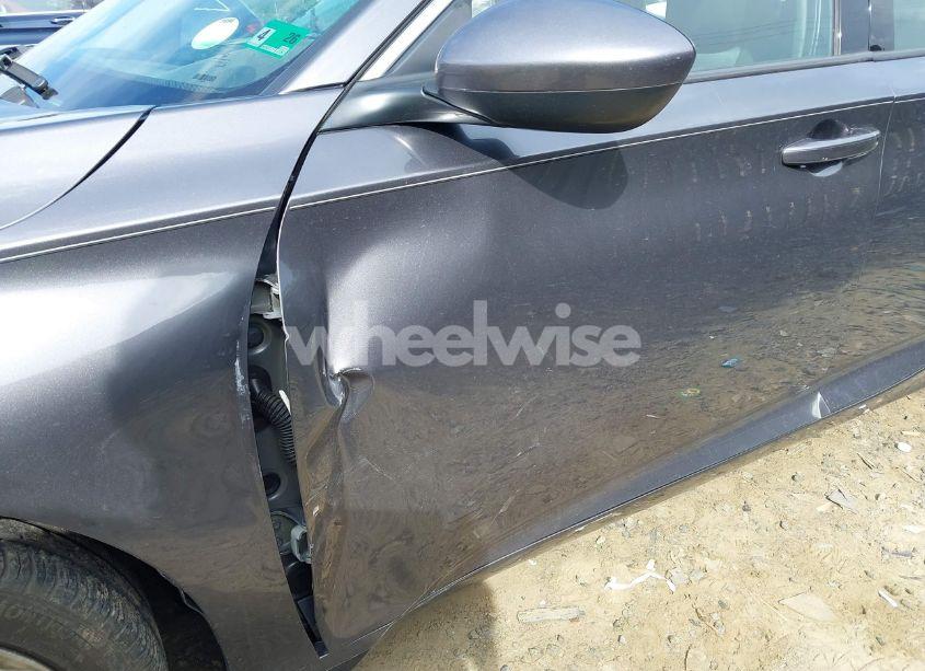 Photo 18 of 2019 Honda Accord LX (VIN 1HGCV1F13KA026580)