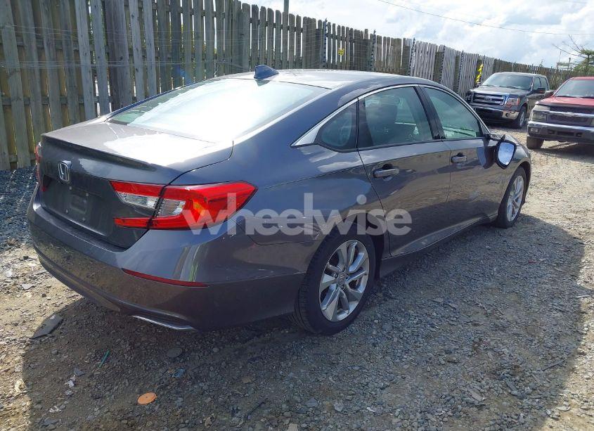 Photo 4 of 2019 Honda Accord LX (VIN 1HGCV1F13KA026580)