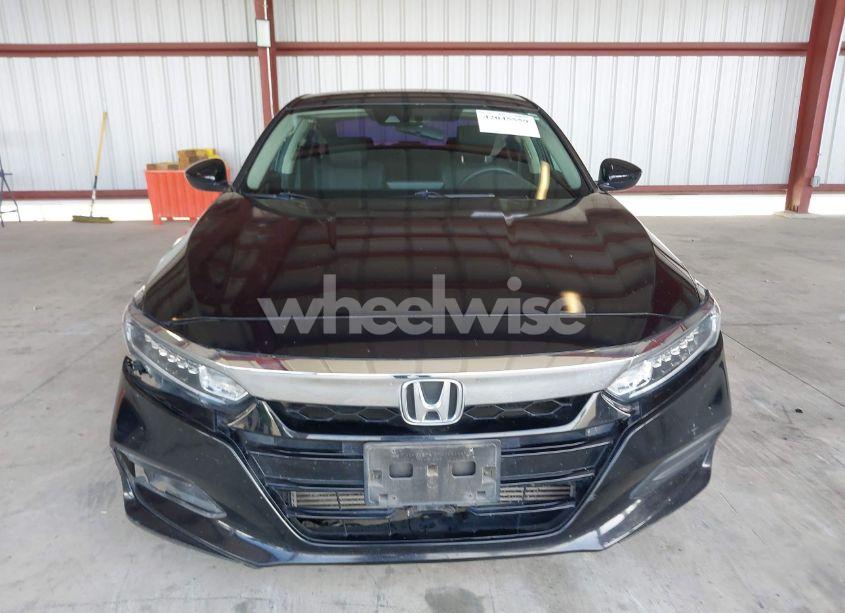 Photo 12 of 2019 Honda Accord LX (VIN 1HGCV1F13KA045159)